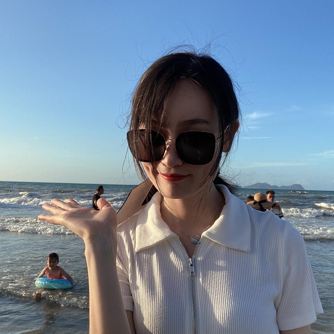 珠珠．
