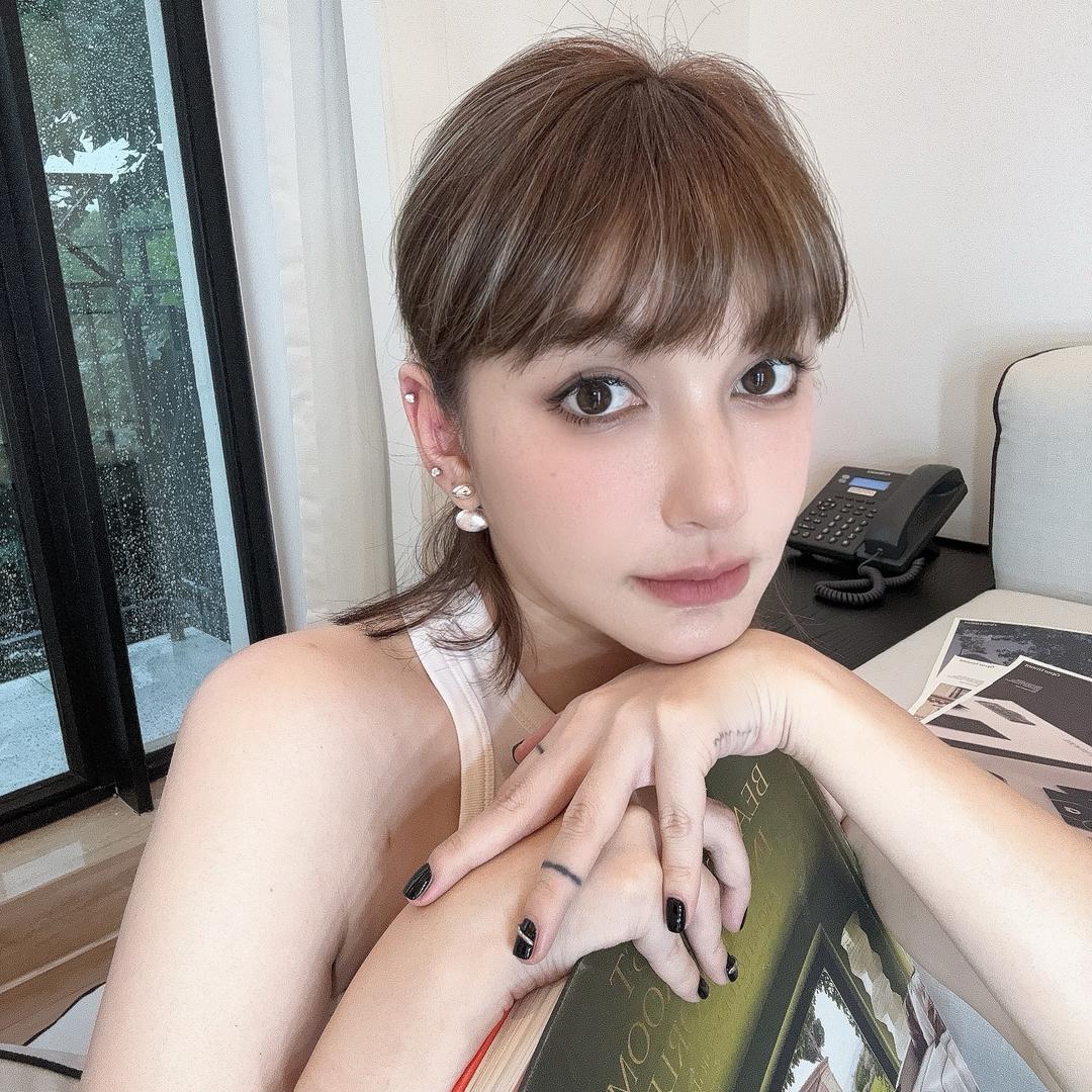 李雨桐Yutong