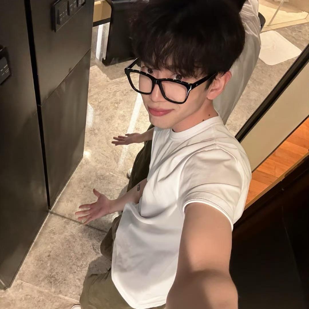 等个鸡蛋壳
