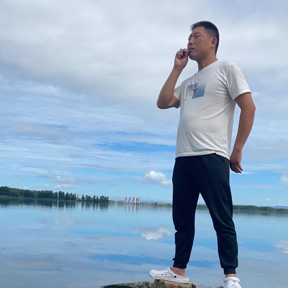 与坚持梦想者同行