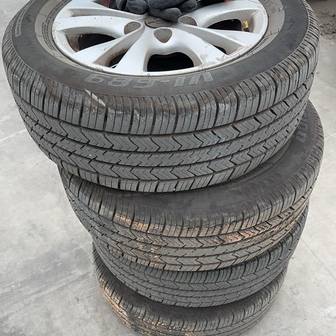 风行拆车轮毂轮胎电瓶收售（咸阳机场店）