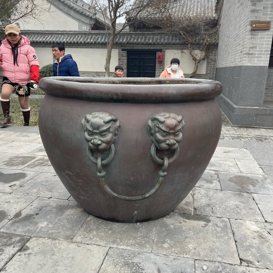 周先生.