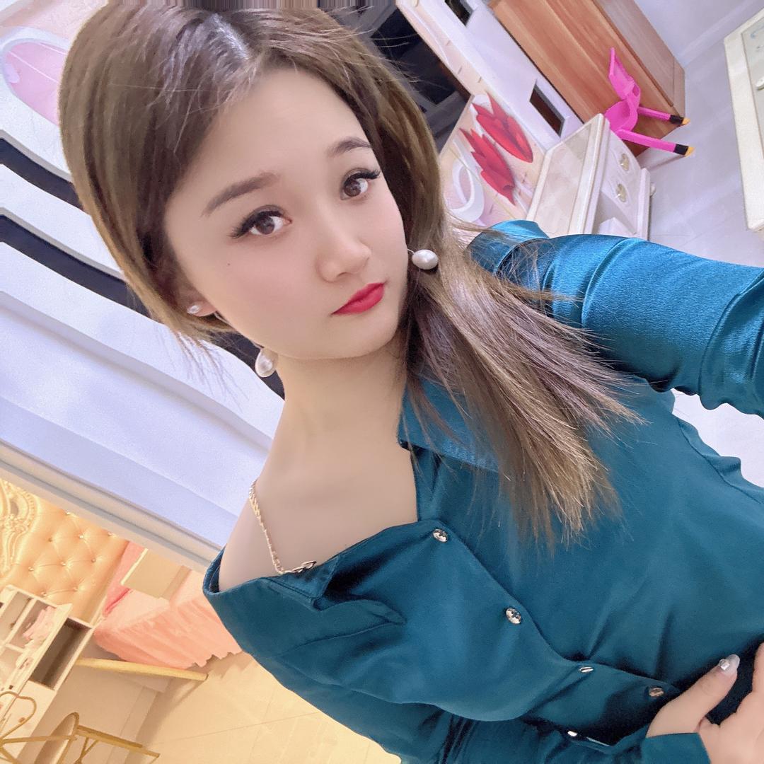 A美美吃不饱