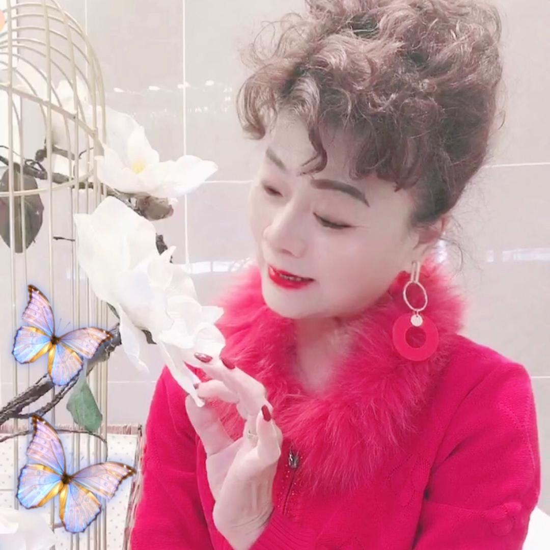黄小英🌺
