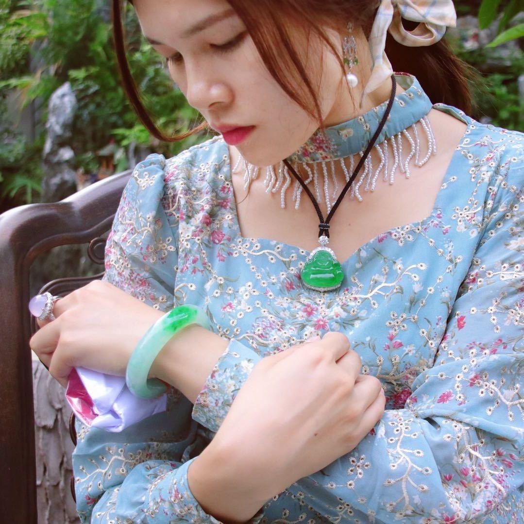幸荟玉见翡翠商行