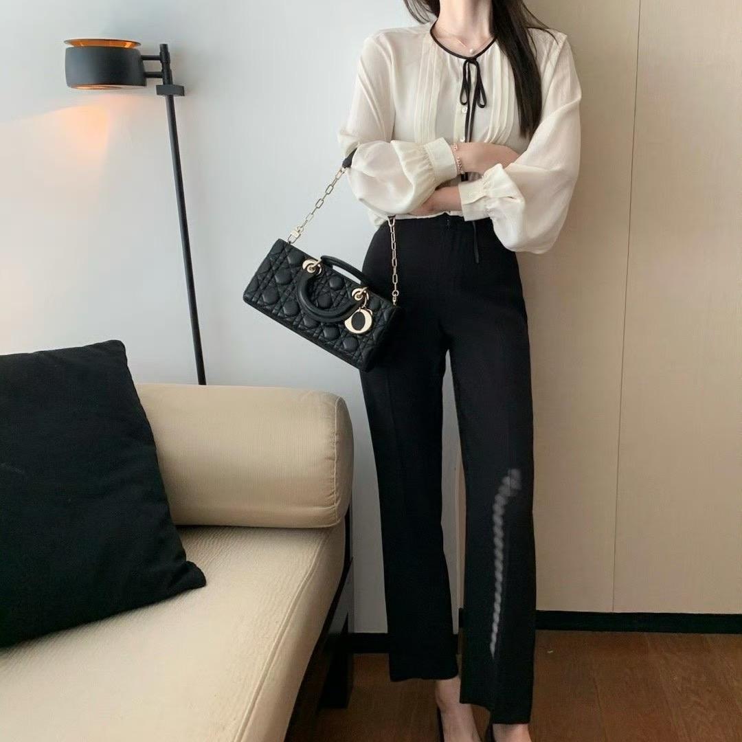 茜茜女装