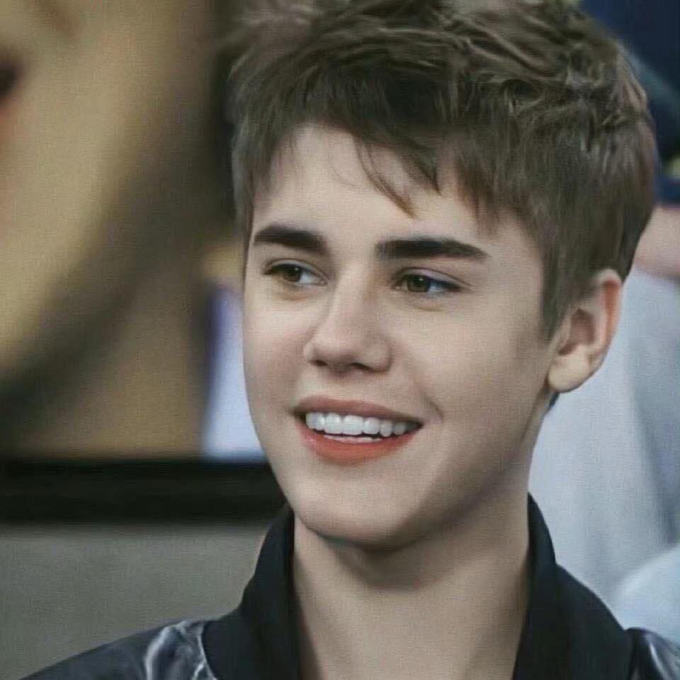 Justin的腿毛