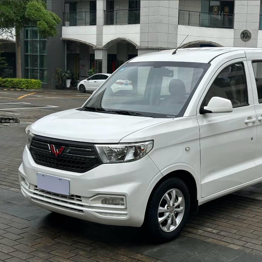 五菱宏光大面包