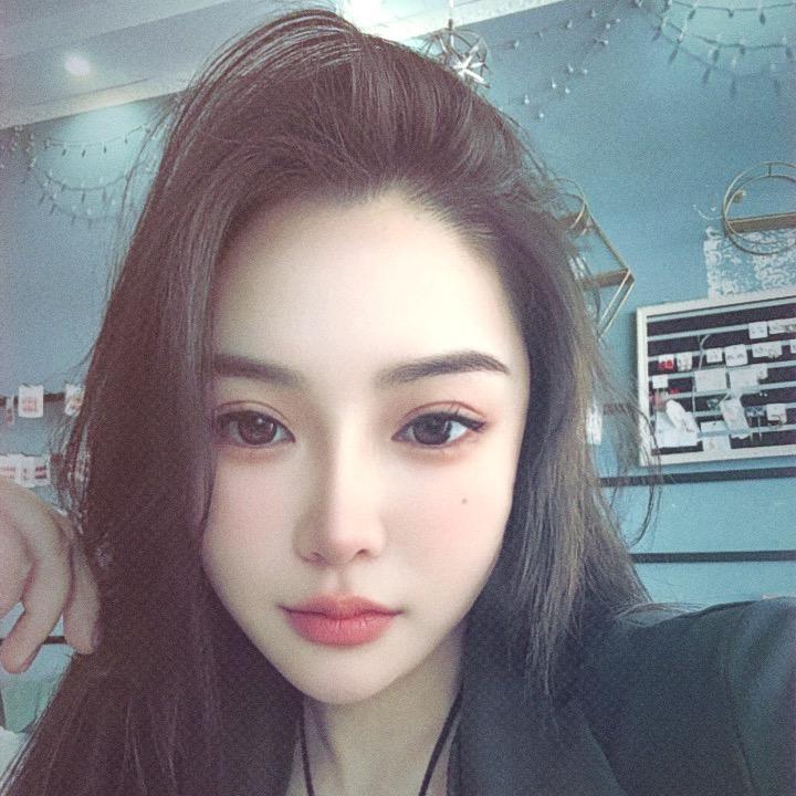 纯手工私定穿戴美甲美睫