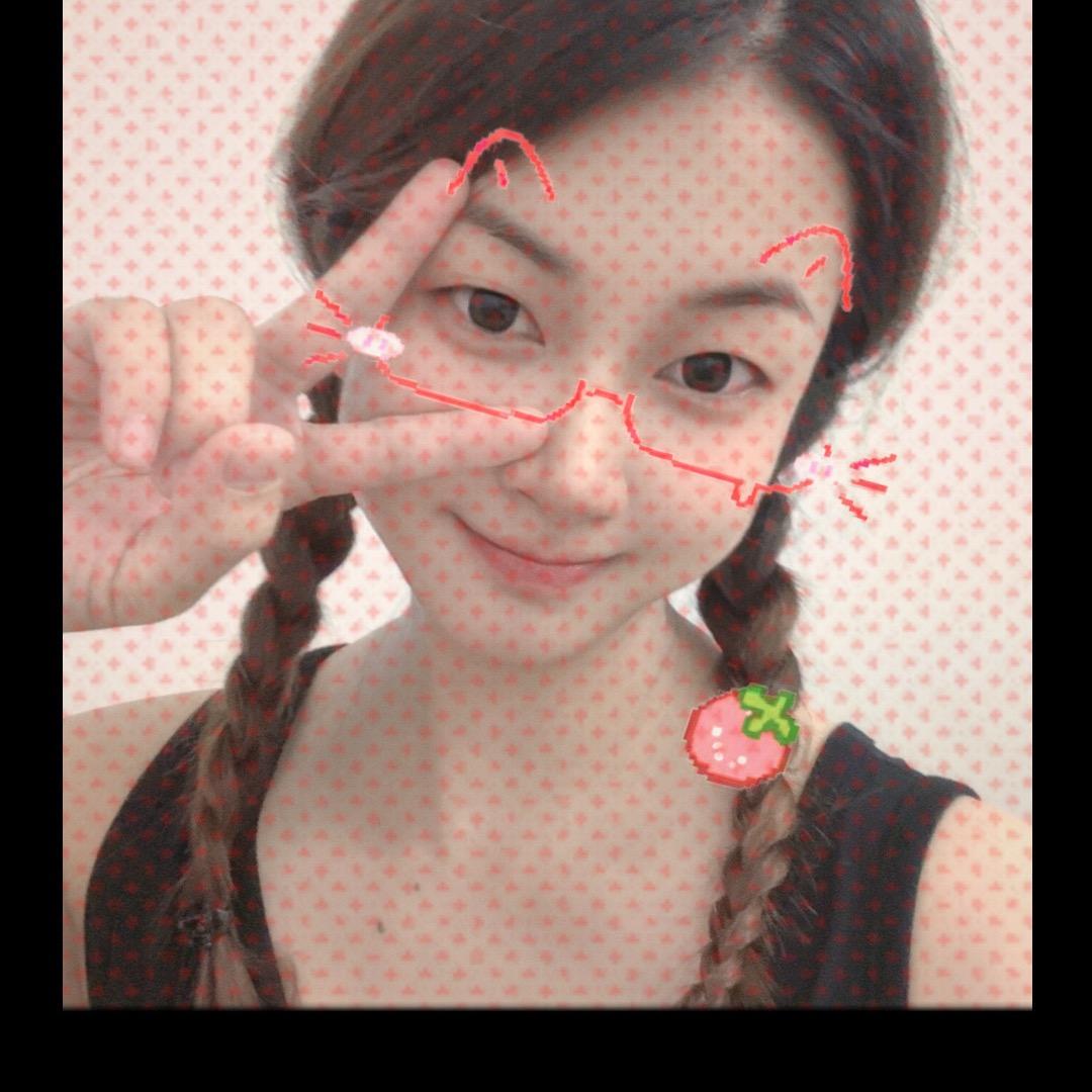小小何🦄
