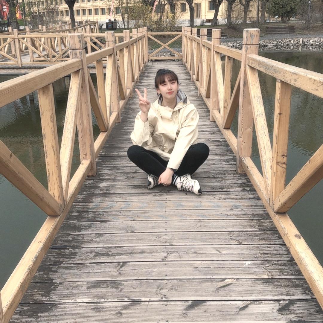 乐悠刘💋