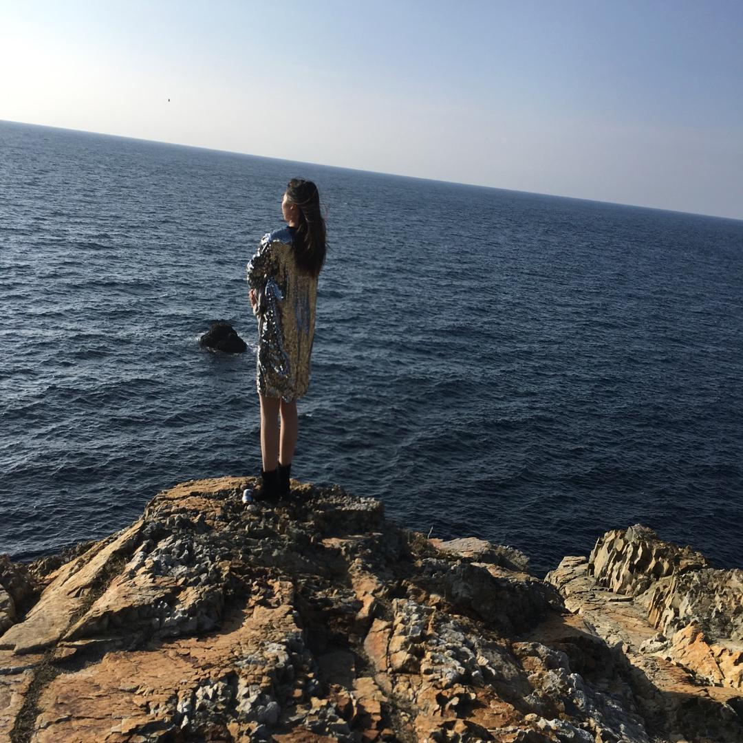 拾起自己（商品在橱窗）