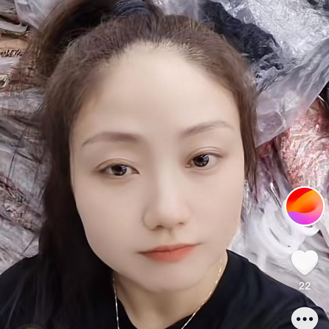 小崔女装批发