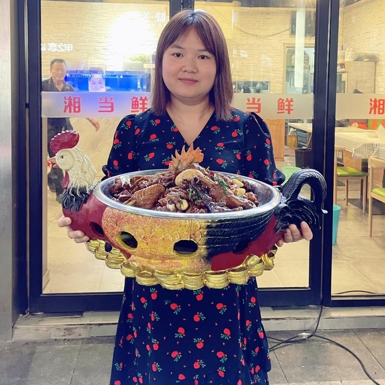 湘菜烧鸡公芬芬