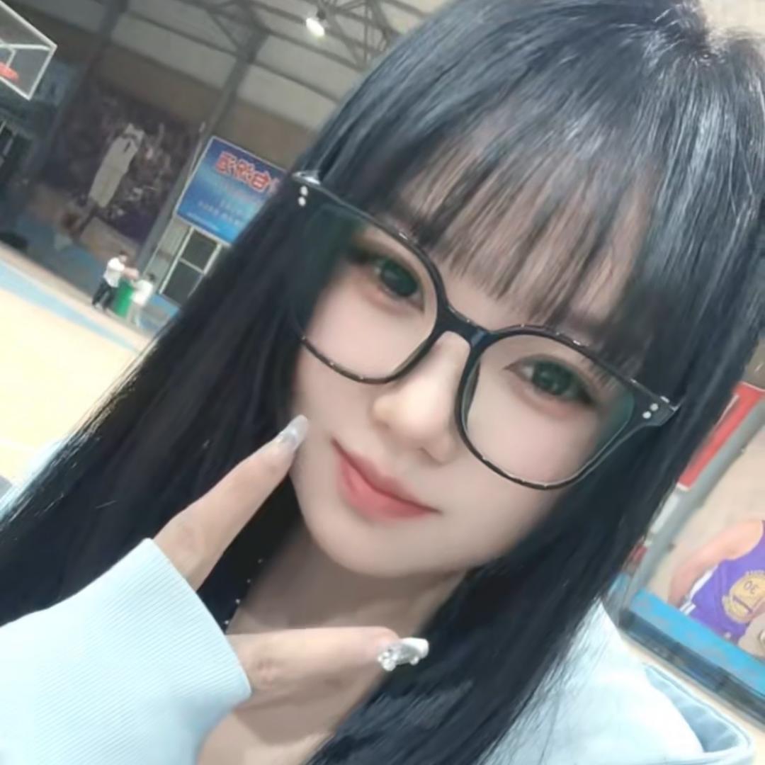 微微💋