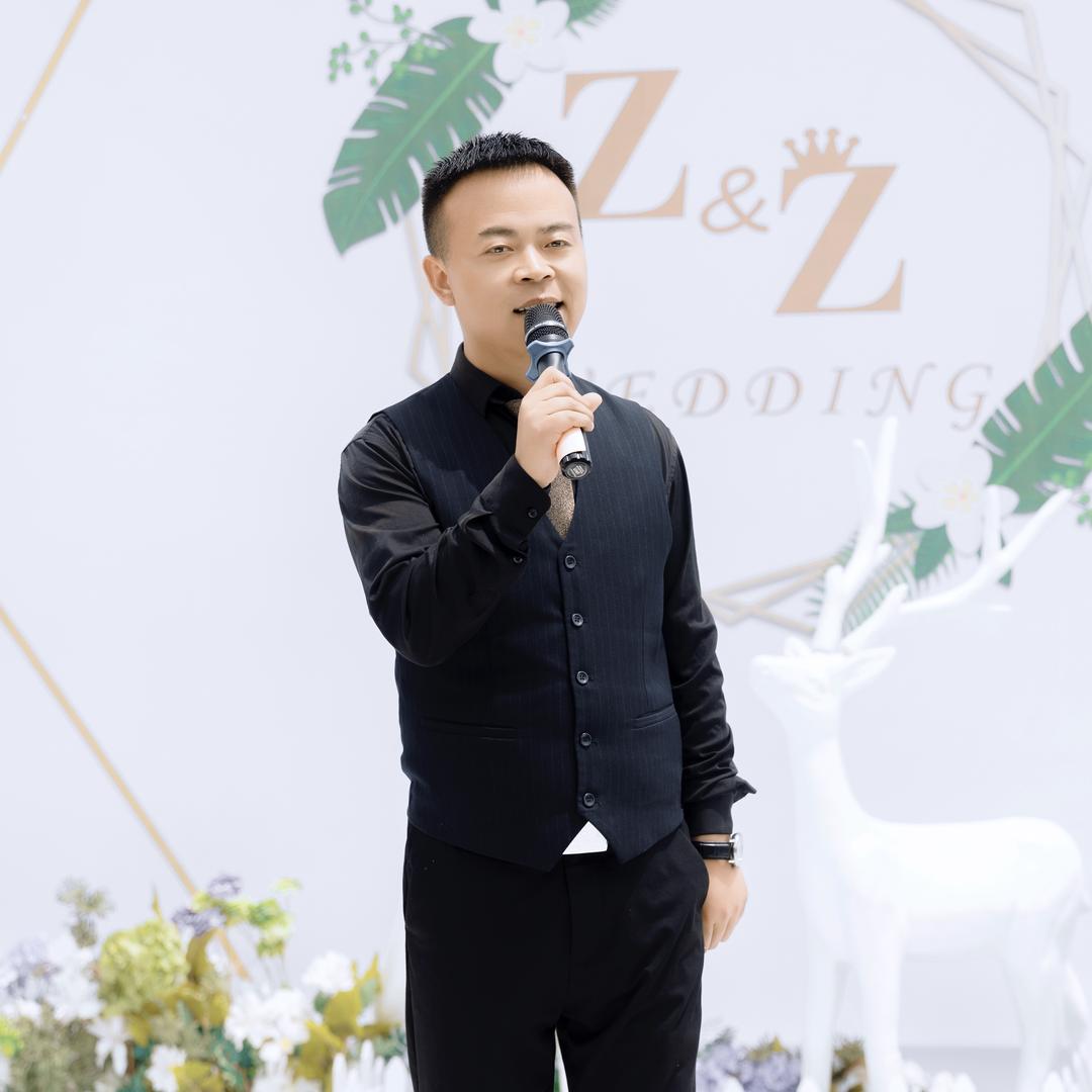 A主持🎤阿磊【白水石头兄弟传媒】