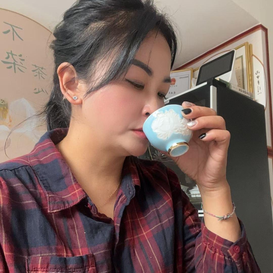 爱妮亭~~～云南临沧普洱茶