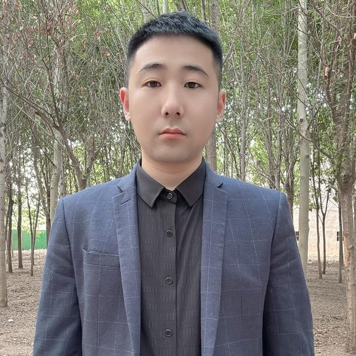 王亮亮