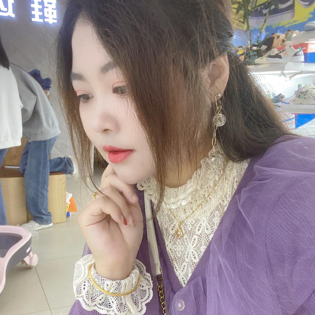 莉莉宝贝