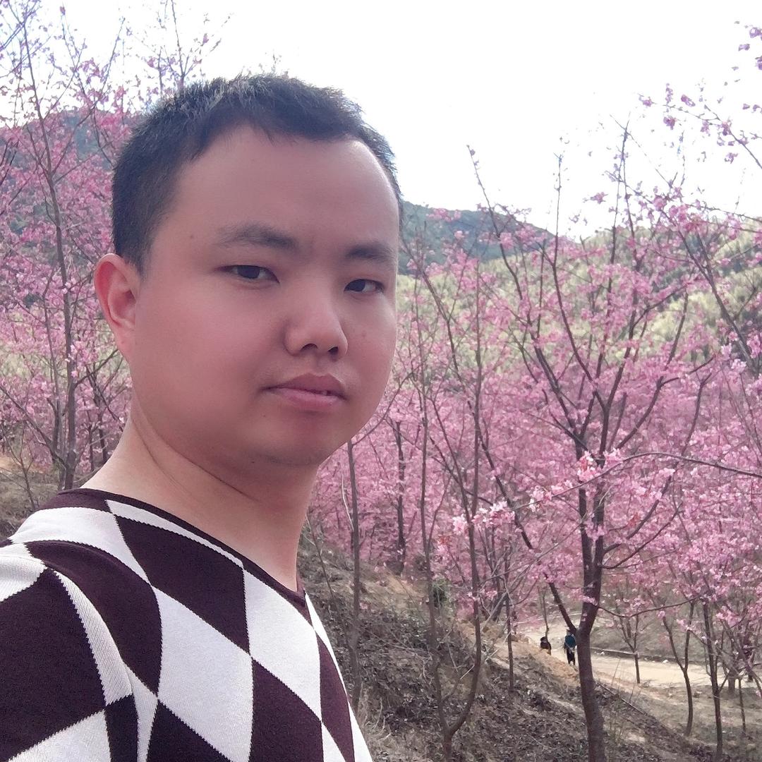 在永春城南街卖牛肉面的小潘