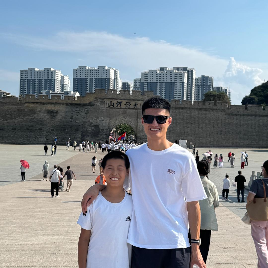 @十二亿少女的梦