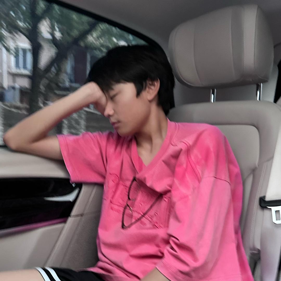 奔跑的小君浩