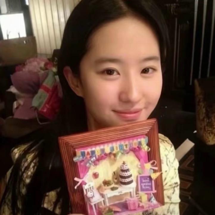 来碗螺蛳粉''●ｖ●