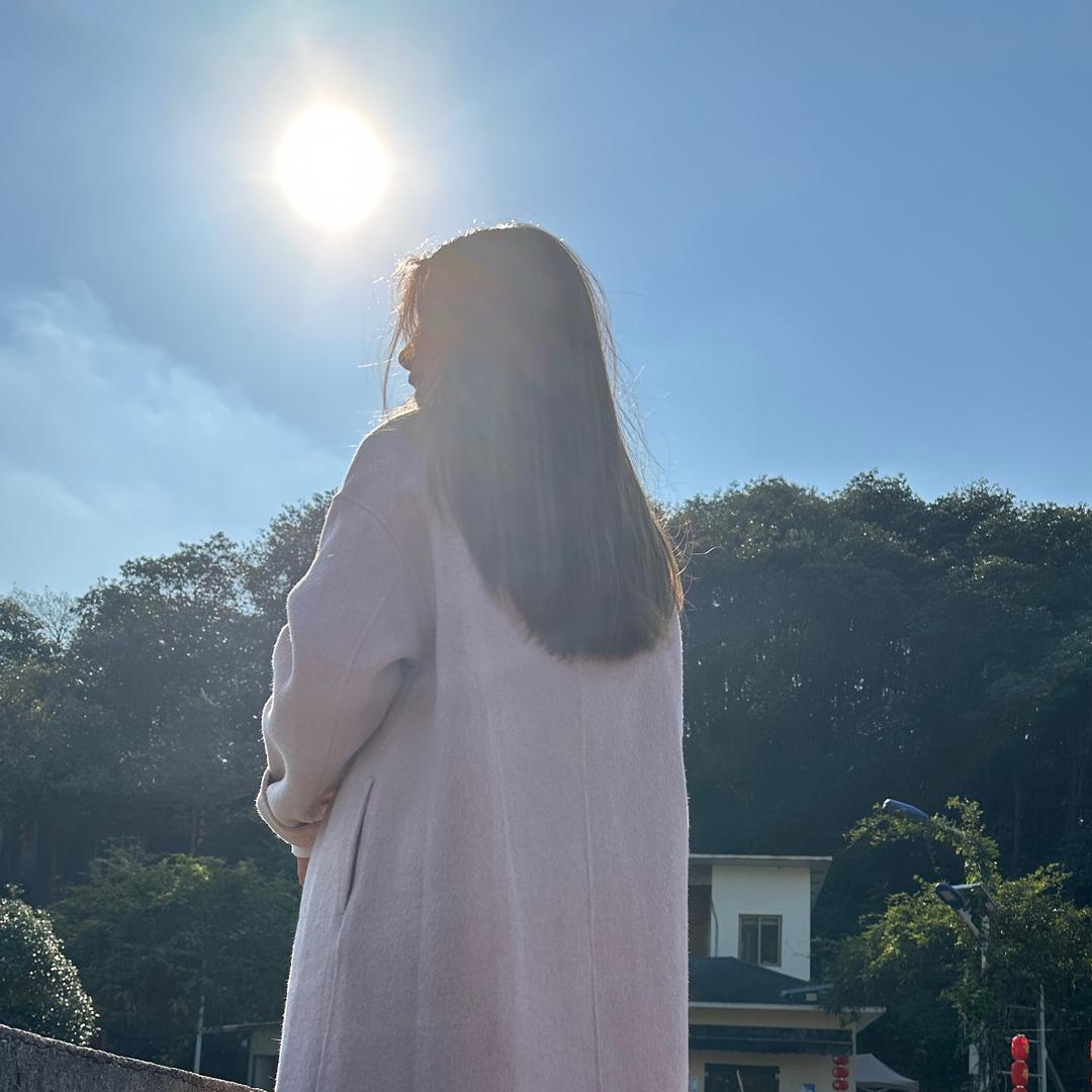 颜颜