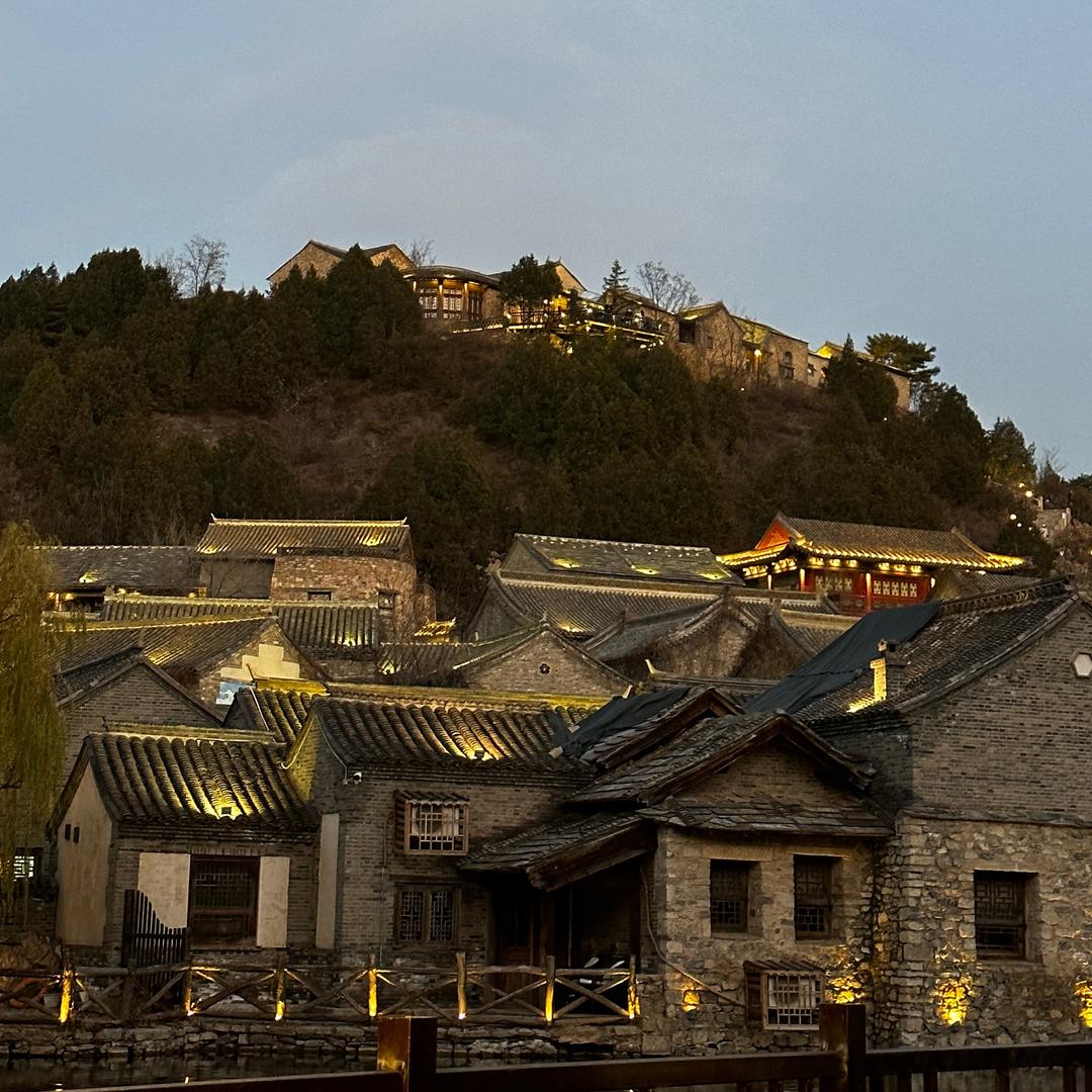 爱旅游爱古玩的晓伟