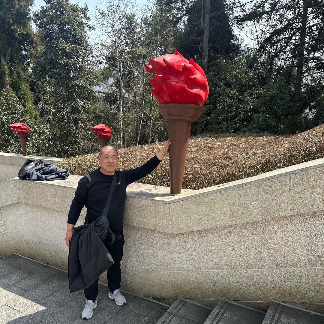 平舆县学岭家俱店