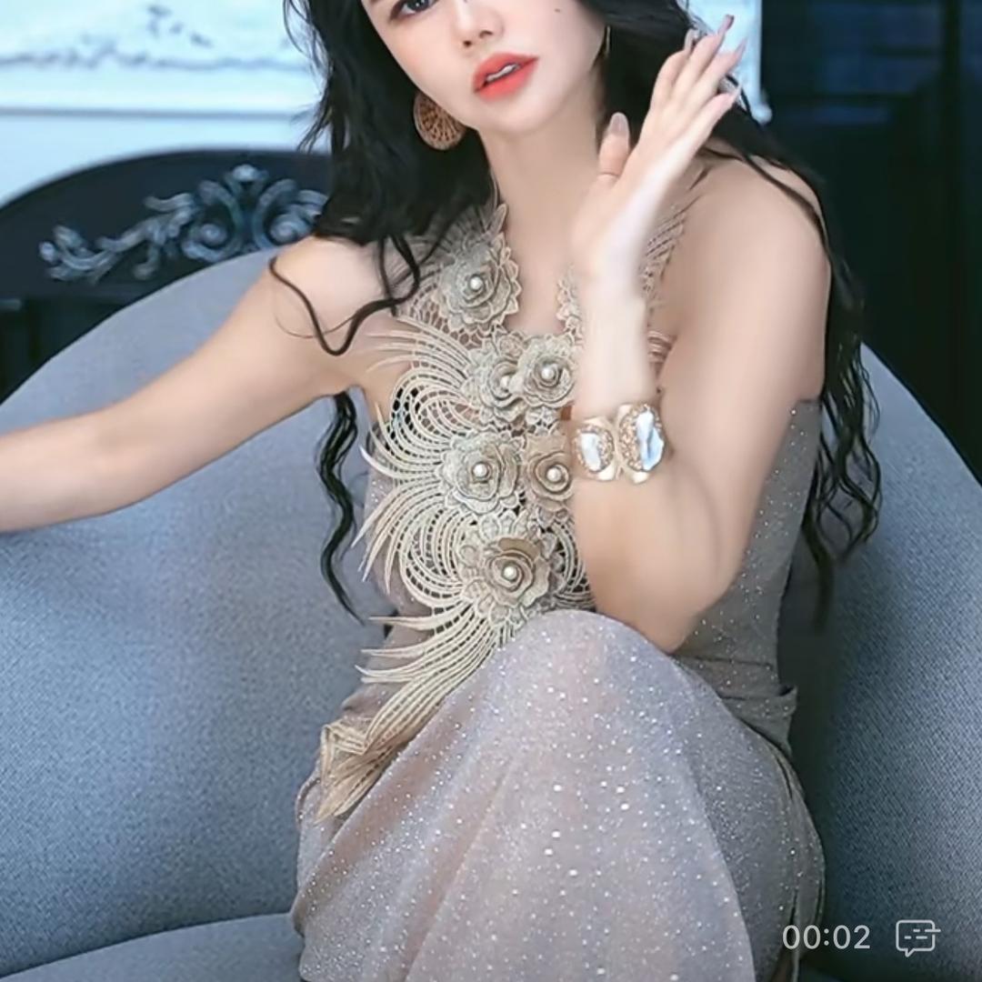 晚依