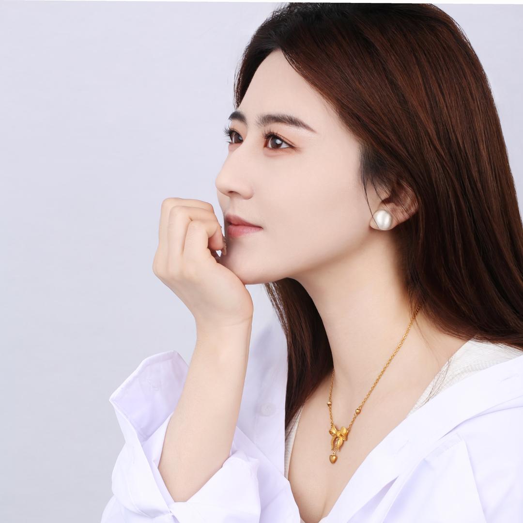 长春眉毛妹|绣美