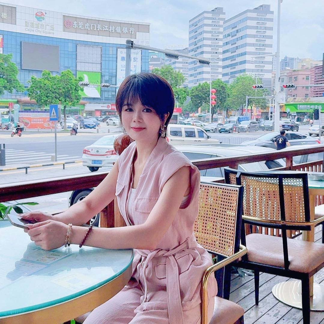 客家人凤兰在东莞