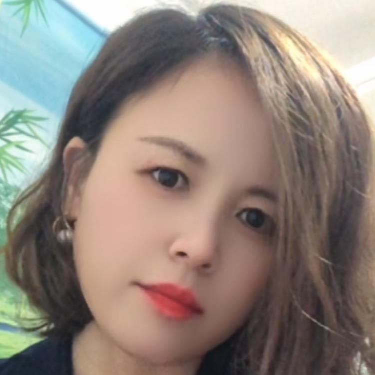梁小青