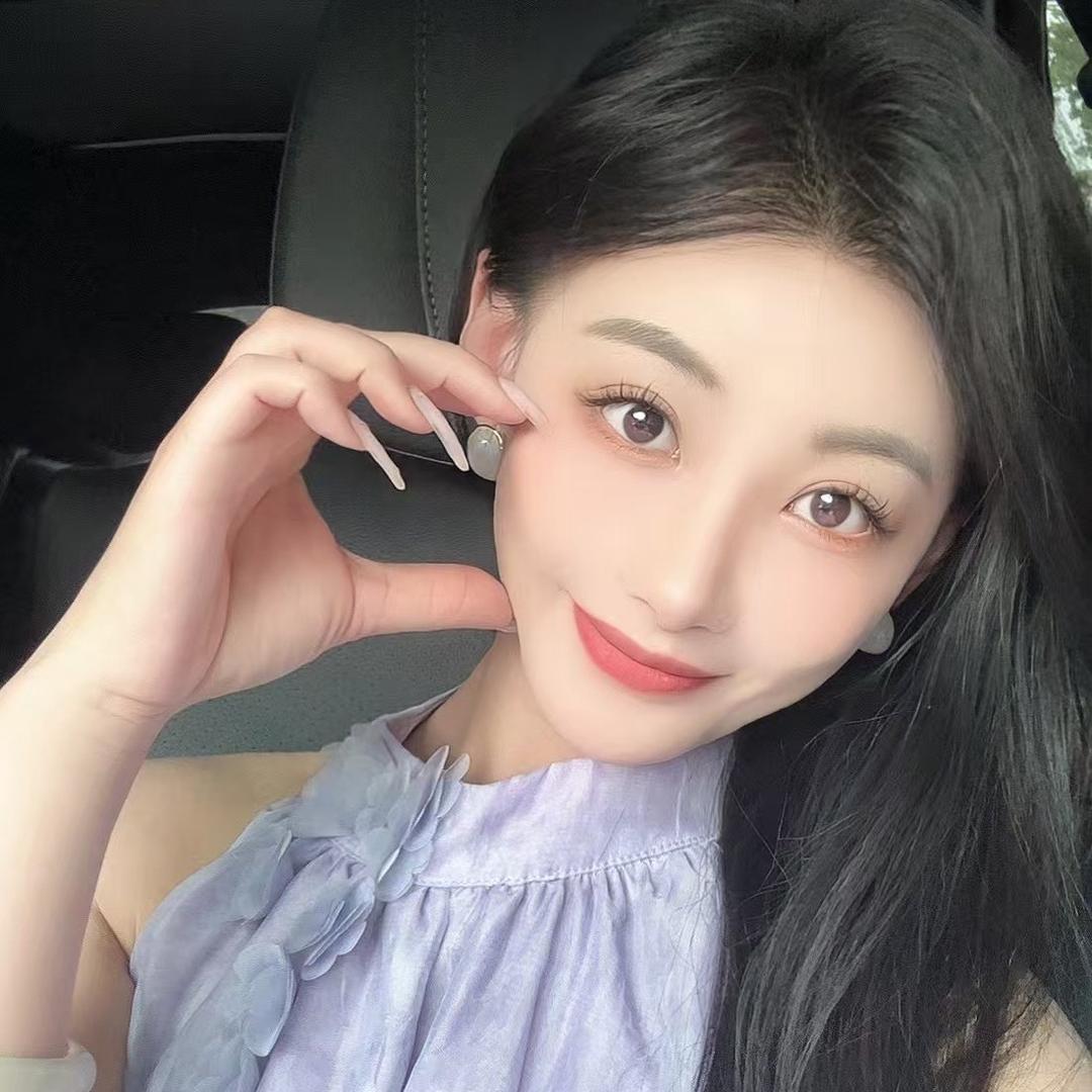 Xi