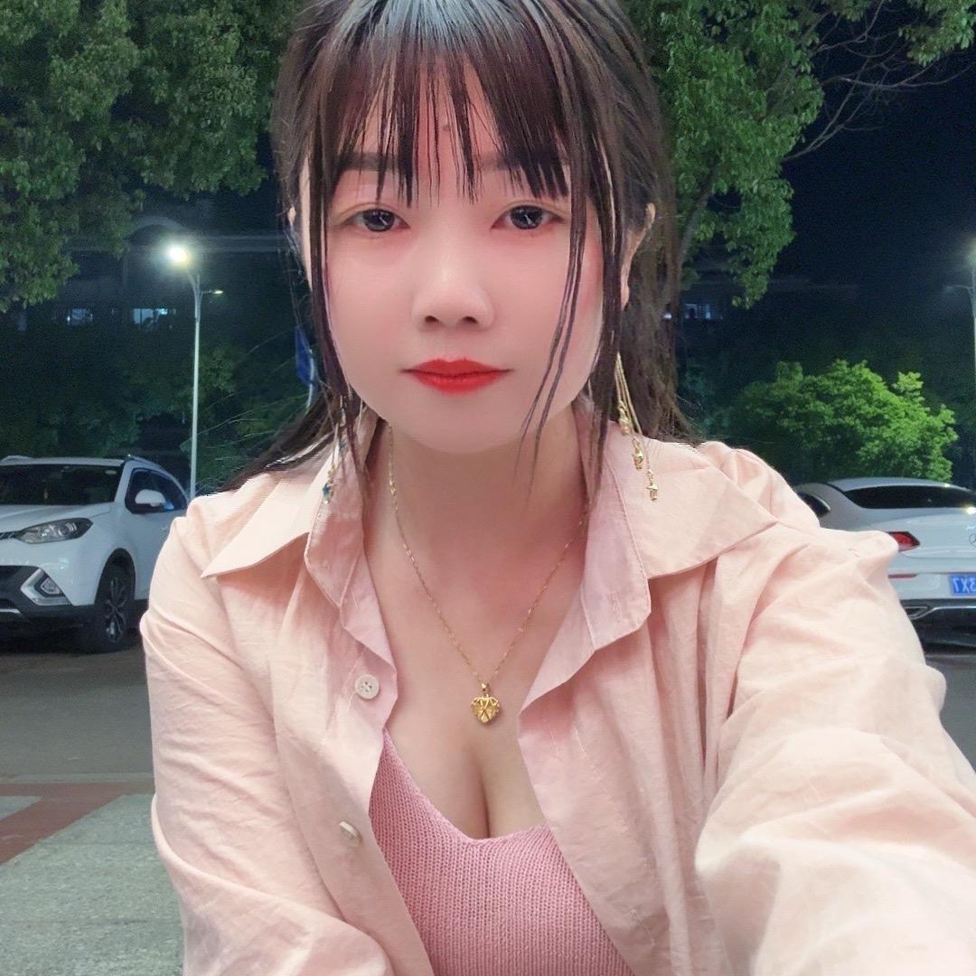 爱笑的女孩
