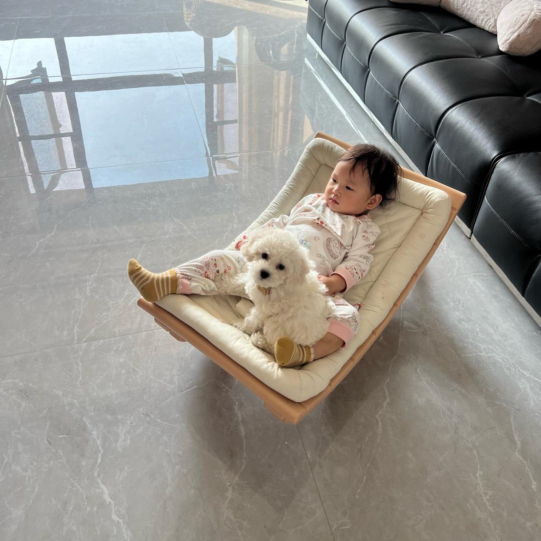 六六大脸妹
