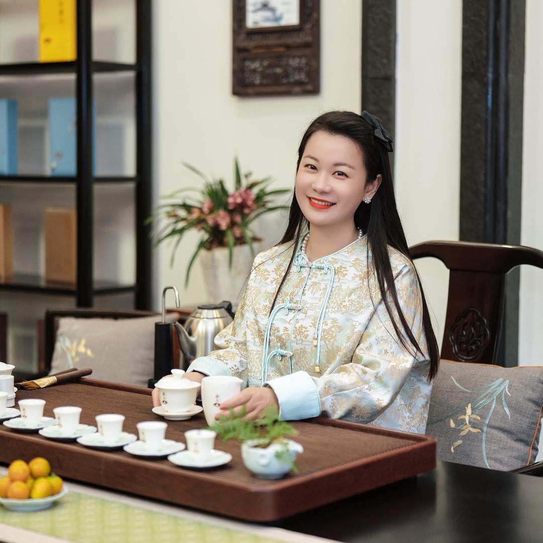 福清岩上茶业