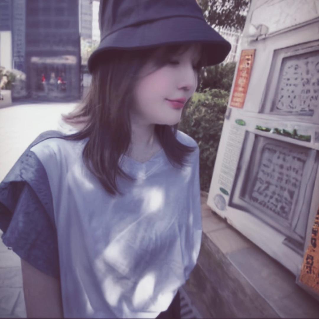 小曼