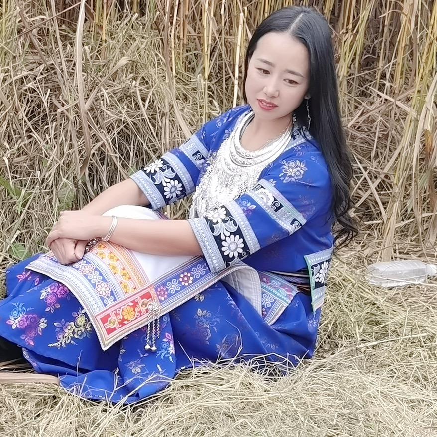 👗余生很贵👗