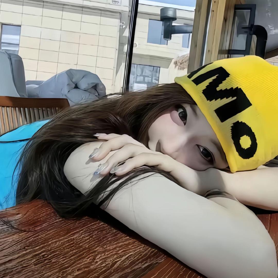 F an