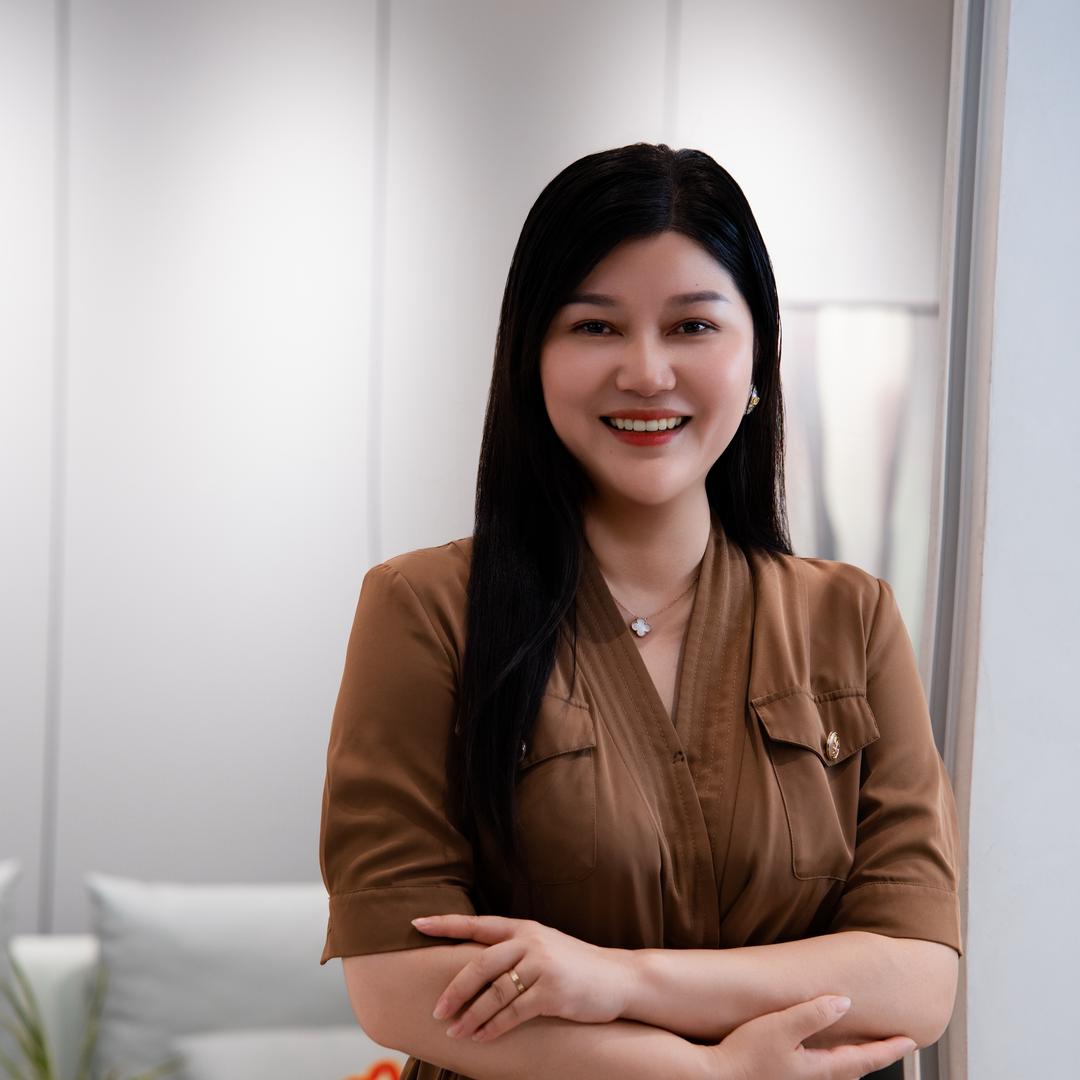 威罗艺术漆窗帘、芬姐