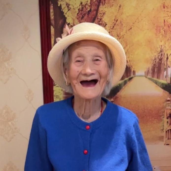 高龄萝莉