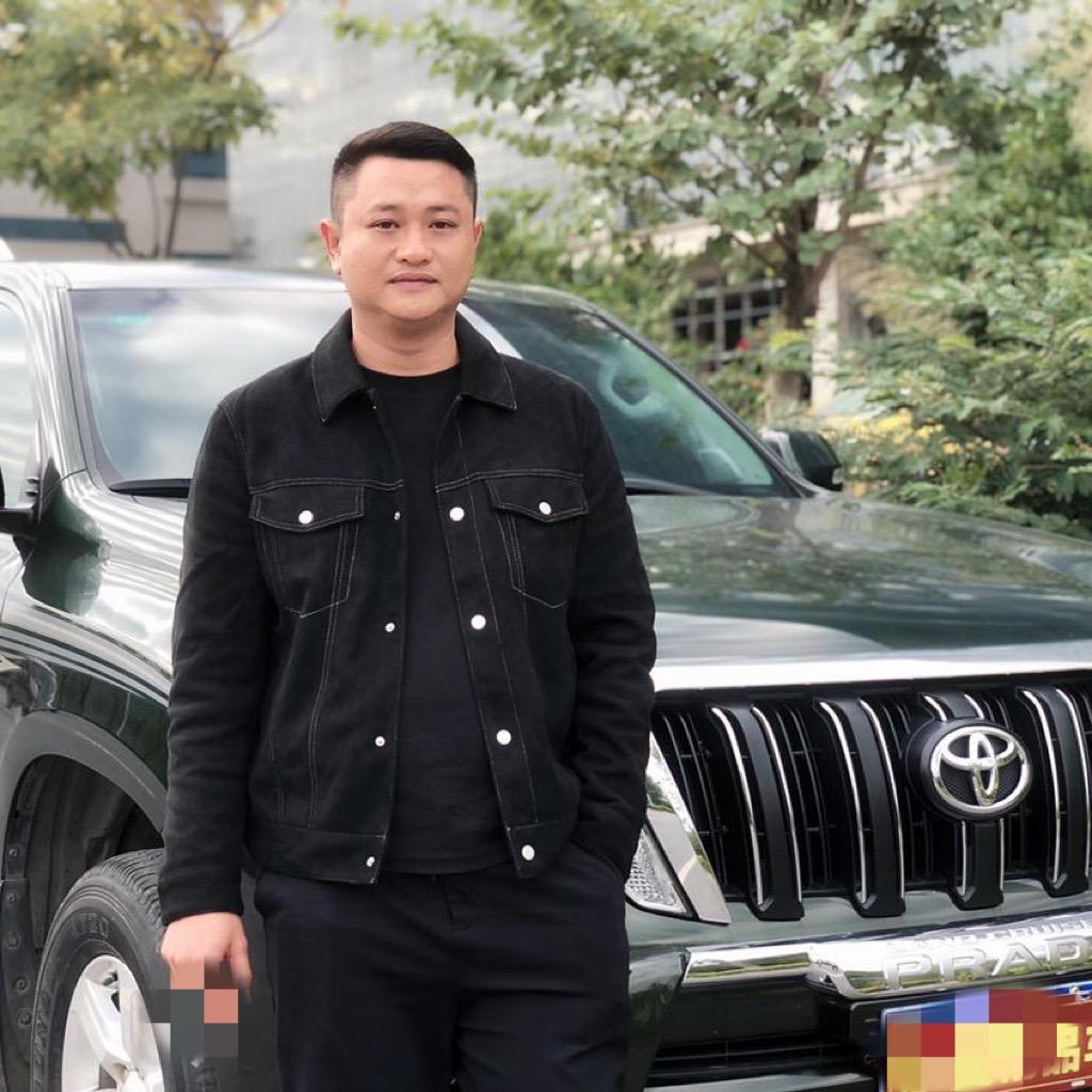 罗老C二手车