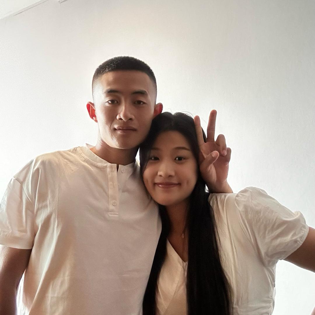 等颜哥🇨🇳