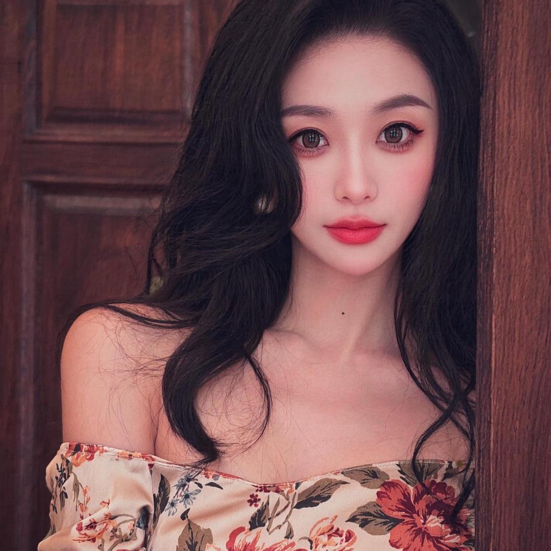 东京城单色舞蹈培训袁婷