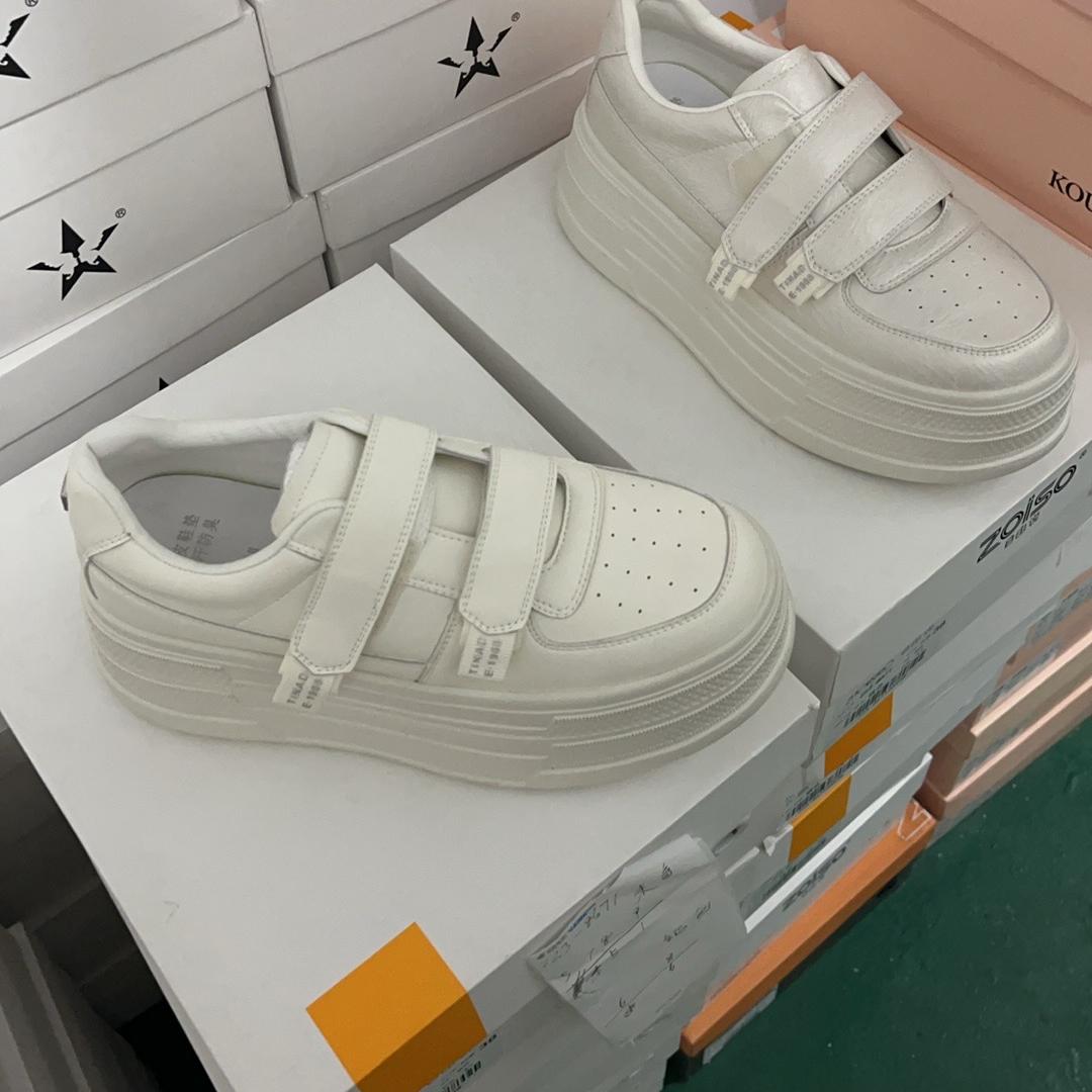 悦瑜轻奢女鞋