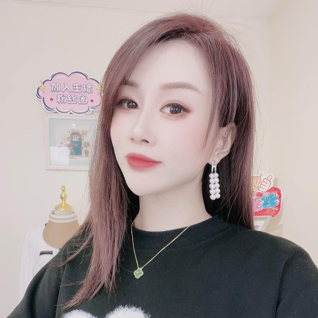 宇彤女装