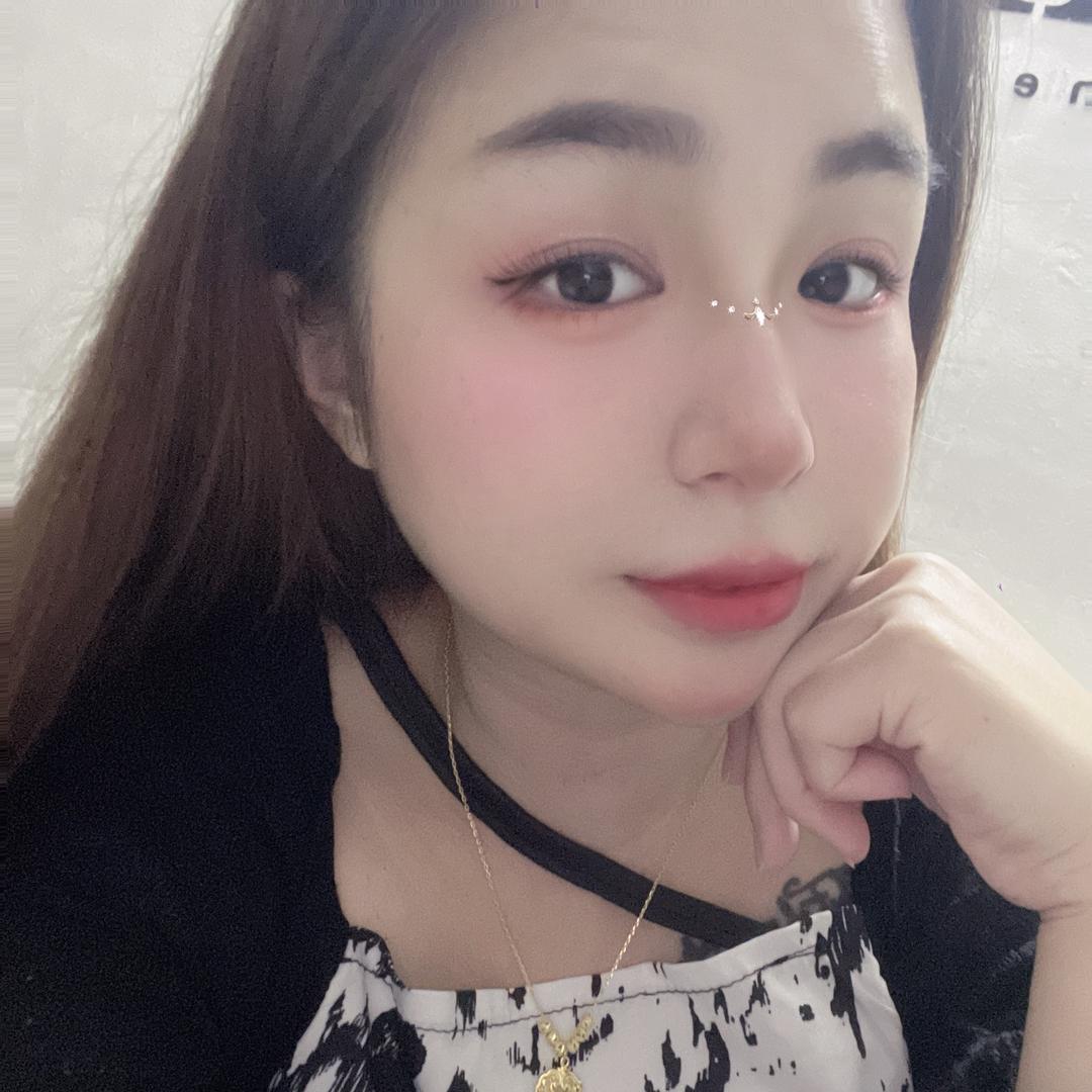 @: এ᭄এ᭄Liෆu