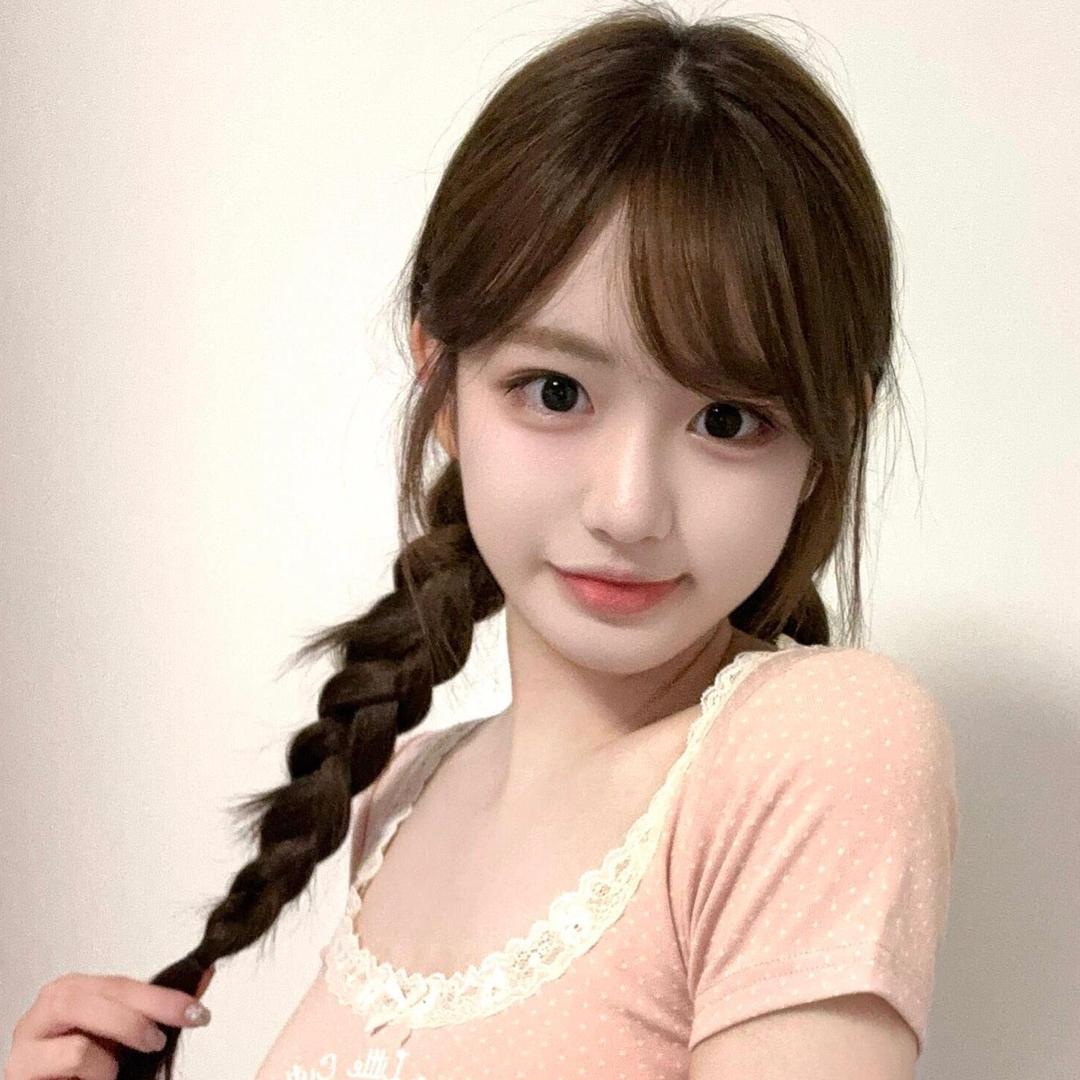 小白梨🌞⁶⁰⁹